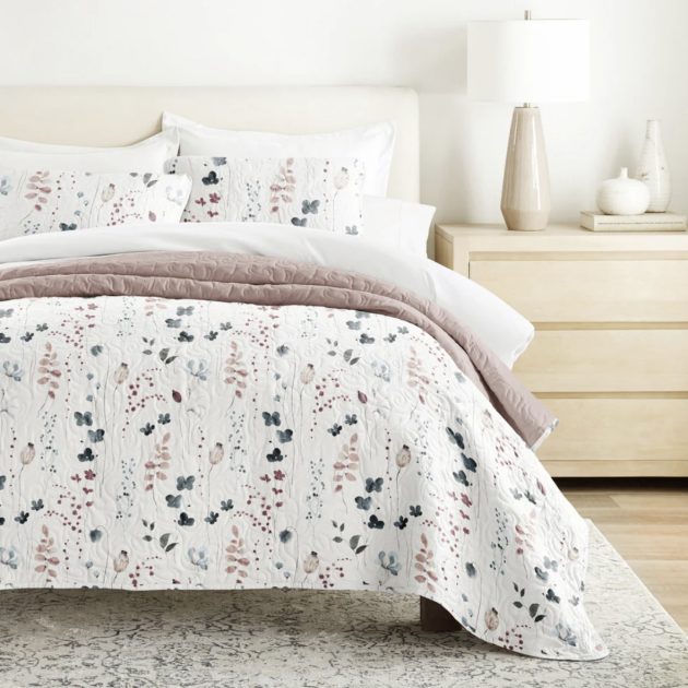 Coverlet